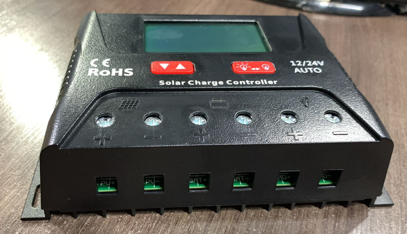 Controlador para placa solar flexível 30A